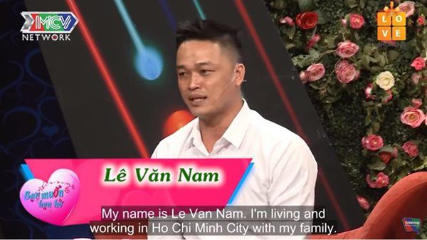 doi ban trai tai tro di chau au moi hen ho, co gai “ham an, luoi lam” gay phan no - 1