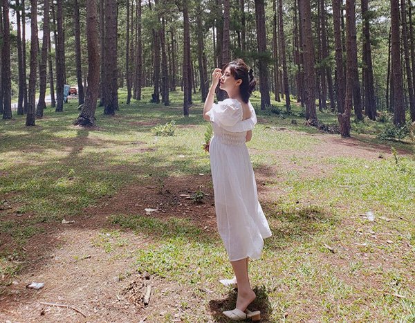 Không chỉ sao Việt, dàn hotgirl này cũng sắp sinh amp;#34;Heo vàngamp;#34;, càng bầu to càng gây ngỡ ngàng - 5