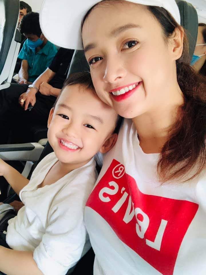 Cuộc sống bỉm sữa của dàn diễn viên Cổng Mặt Trời sau 10 năm nhìn lại - 7