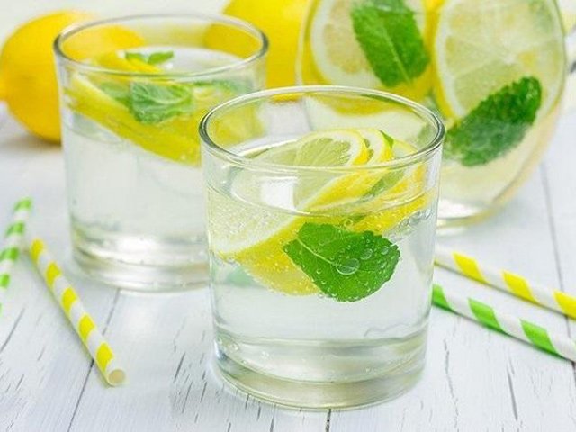 Uống mỗi ngày hai cốc nước ấm vào thời điểm này, tốt gấp nghìn lần thuốc bổ