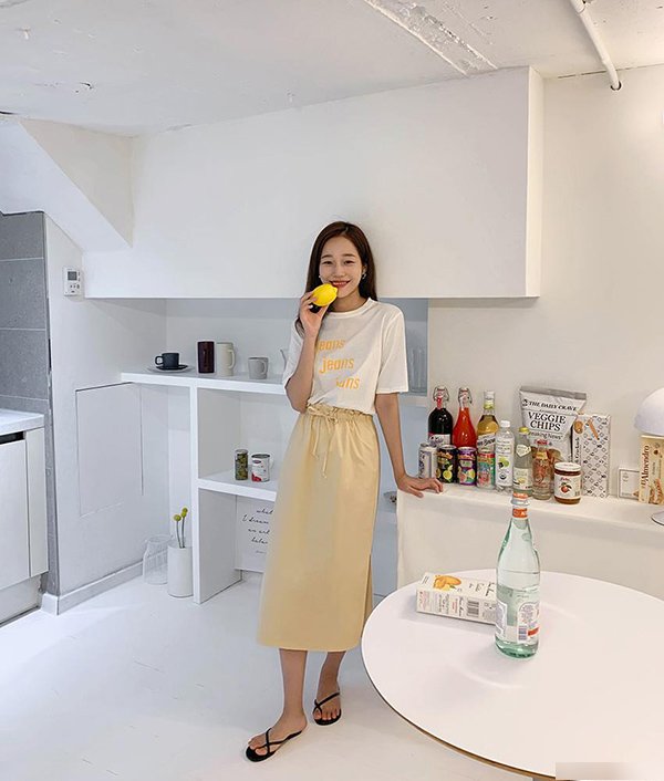 Diện chân váy xinh xắn đi chơi cuối tuần, đây là 4 gợi ý không thể hoàn hảo hơn - 6