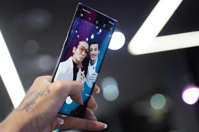 Nhờ Liên Bỉnh Phát chụp ảnh amp;#34;sống ảoamp;#34;, BB Trần không ngờ hoá... công chúa - 9