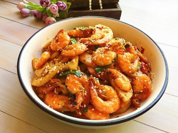 Chán rang tôm với thịt, hãy nấu tôm với nguyên liệu này đảm bảo đánh bay nồi cơm