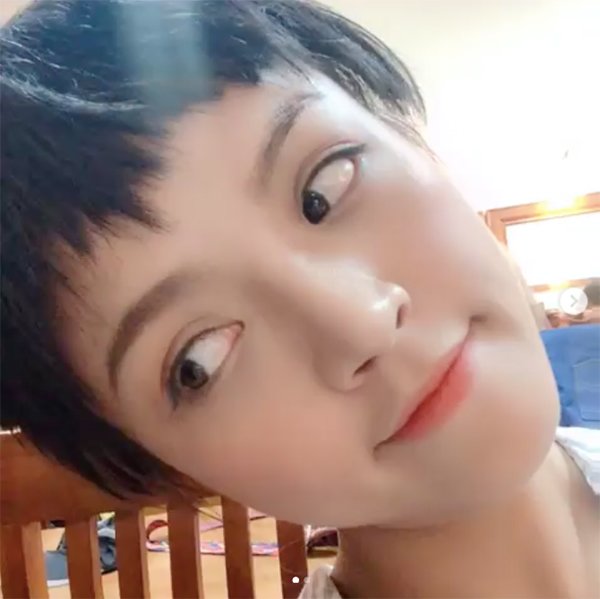 xuat hien voi mai toc ngan te tua, thu quynh khien fan bat ngo - 5