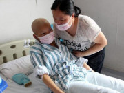 Sức khỏe - Bé gái 14 tuổi uống thuốc tránh thai 3 lần một ngày, lý do khiến nhiều người đau xót