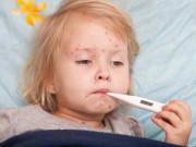 Làm mẹ - 12 triệu chứng sốt siêu vi dễ nhận biết nhất ở trẻ em