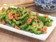 Bếp Eva - Chán khổ qua xào trứng, đổi ngay 3 cách nấu này đảm bảo vừa ngon vừa lạ miệng