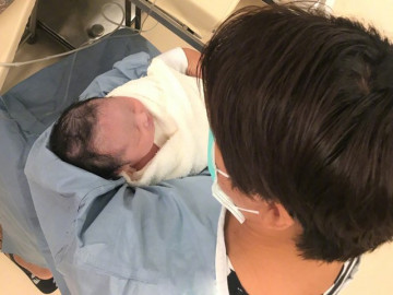 Nam diễn viên thú nhận bị “bỏ đói”, từng cầu xin vợ làm chuyện ấy chỉ 4 tuần sau sinh