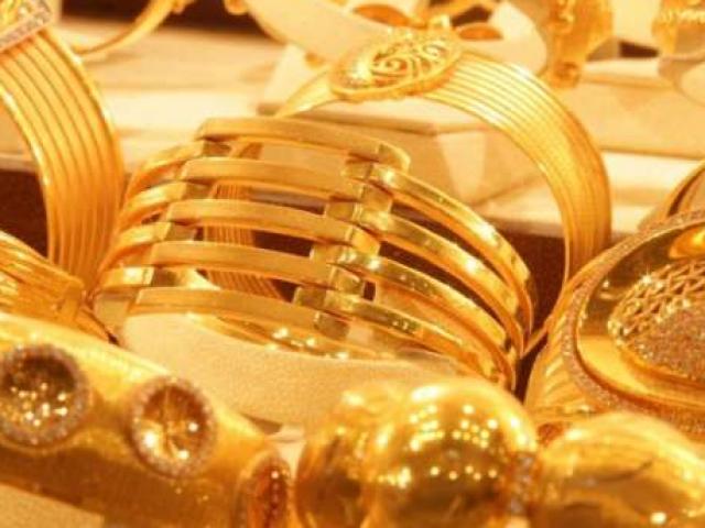 Giá vàng SJC có nổi sóng trở lại, tiến đến mốc 49,3 triệu đồng/lượng?