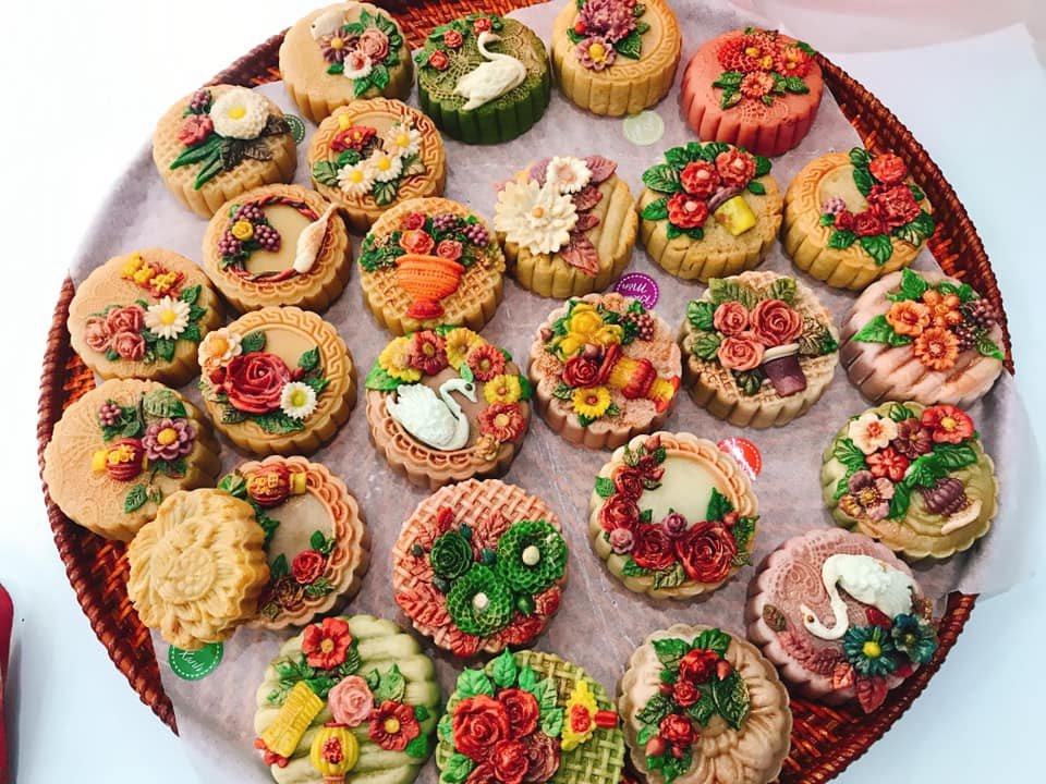 Lần đầu làm chơi chơi, bánh Trung thu của 8X đã đẹp đến nỗi khách nước ngoài muốn đặt hàng - 4