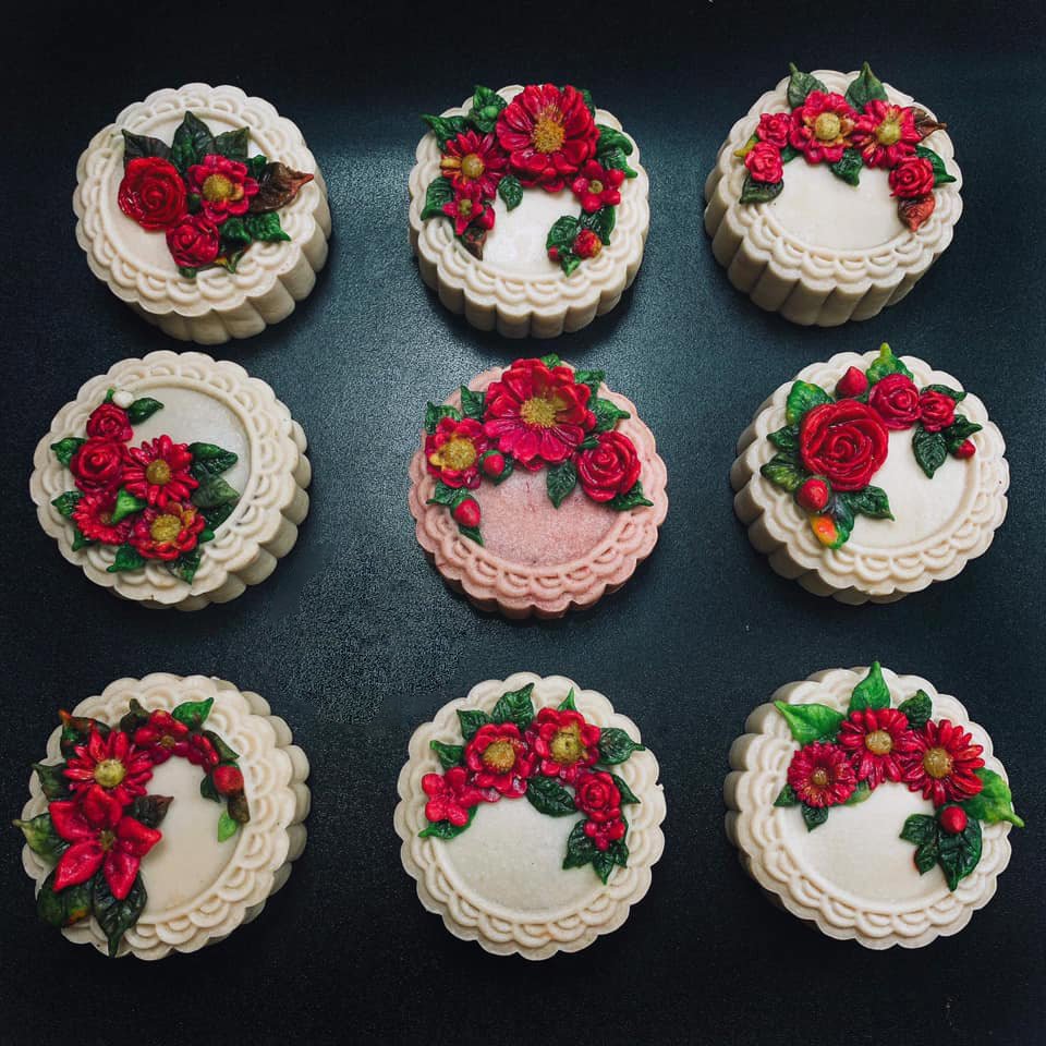 Lần đầu làm chơi chơi, bánh Trung thu của 8X đã đẹp đến nỗi khách nước ngoài muốn đặt hàng - 13