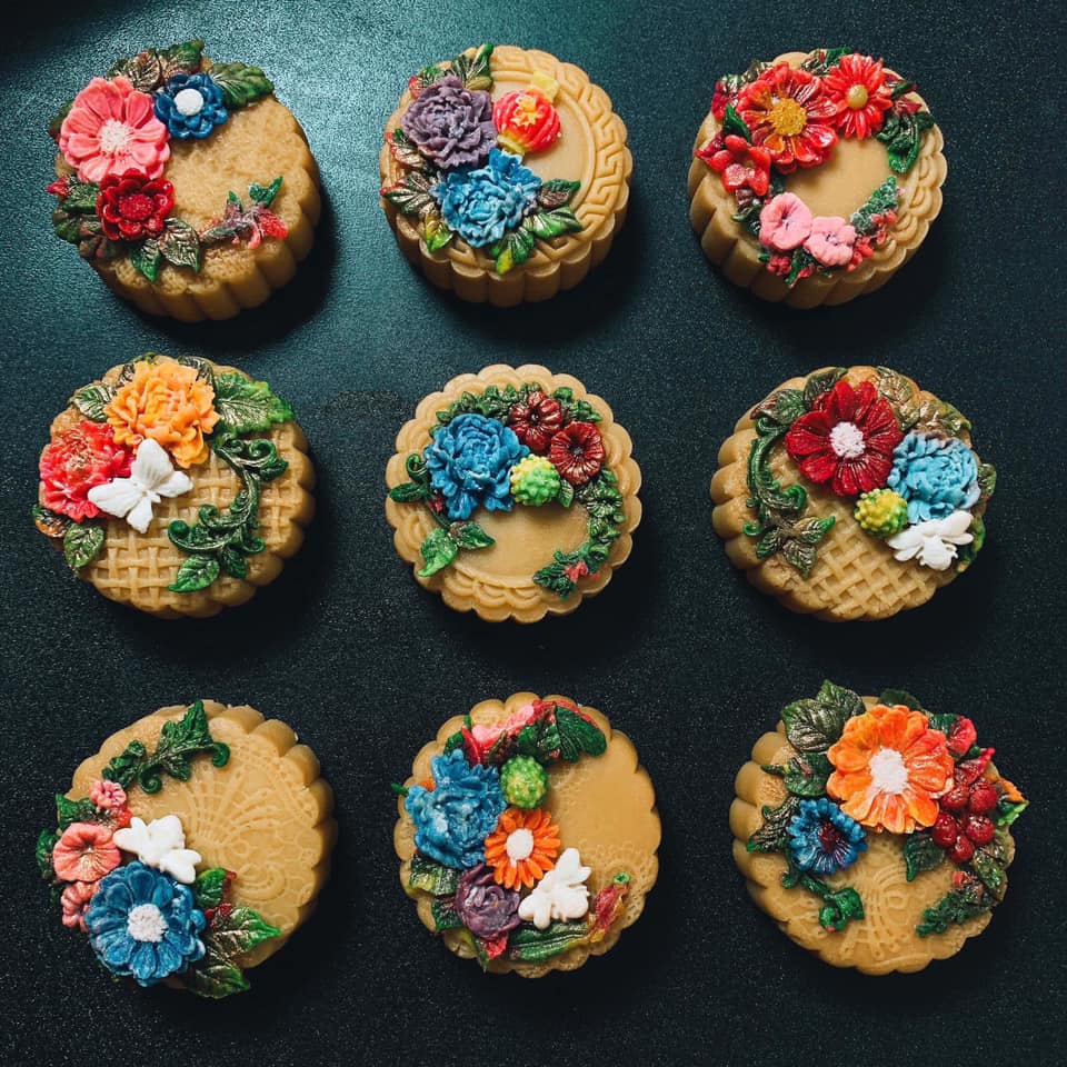 Lần đầu làm chơi chơi, bánh Trung thu của 8X đã đẹp đến nỗi khách nước ngoài muốn đặt hàng - 7