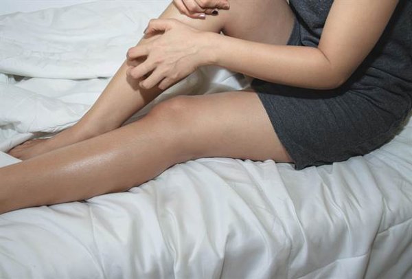 Người vợ bị nhiễm trùng tiết niệu mãi không khỏi, chồng thú nhận lý do khiến bác sĩ chán nản - 3