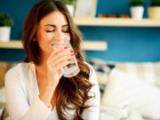 Sức khỏe - Uống nước kiểu này "giết" thận nhanh khủng khiếp, nhiều người Việt làm hàng ngày