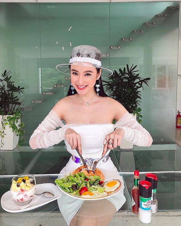 Angela Phương Trinh diện áo crop-top, khoe cơ bụng số 11 xuất sắc - 11