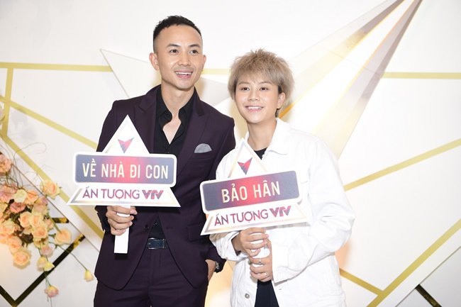 Bảo Thanh bắt quả tang Quốc Trường hẹn hò amp;#34;tiểu tamamp;#34;, bất ngờ được cầu hôn ở VTV Awards 2019 - 18