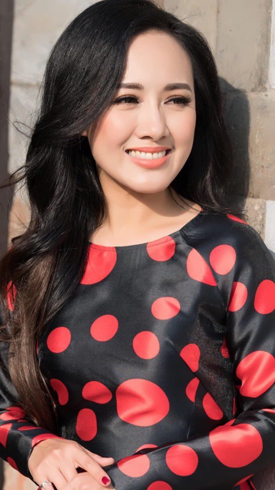 len thoi su thanh lich la the, ai ngo ngoai doi btv hoai anh lai cuc sanh dieu, quyen ru - 1