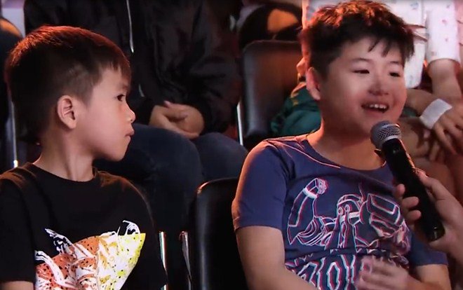 2 con Lâm Vỹ Dạ hút toàn bộ khán giả: Sợ bị mẹ đuổi ra đường, không dám nghe bố - 12