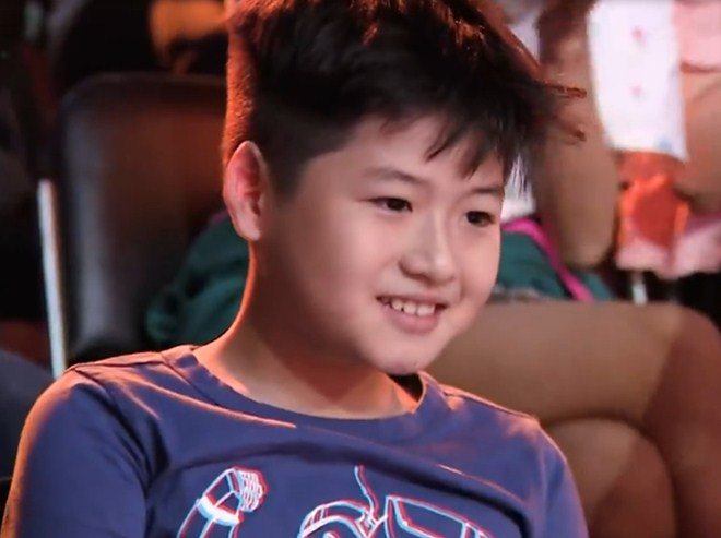 2 con Lâm Vỹ Dạ hút toàn bộ khán giả: Sợ bị mẹ đuổi ra đường, không dám nghe bố - 14