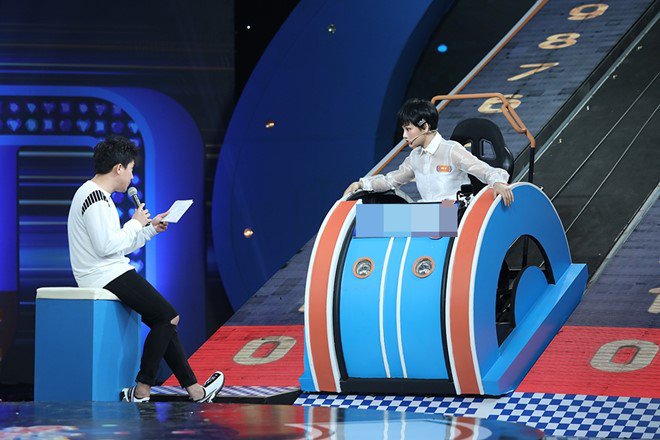 Cả trường quay vỡ oà với amp;#34;thần đồngamp;#34; 7 tuổi: Dân mạng tranh cãi, Trấn Thành nói câu chí lý - 19