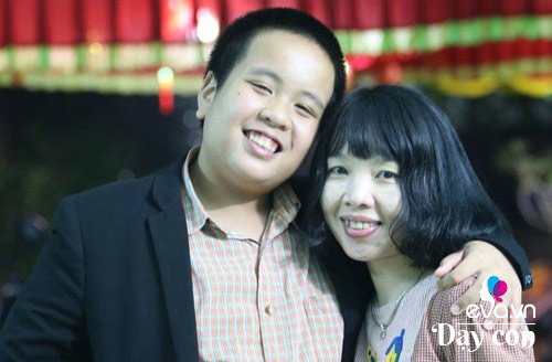 giup con thuan tay trai viet thao ca hai tay, me giao vien tiet lo cach ren giua - 3