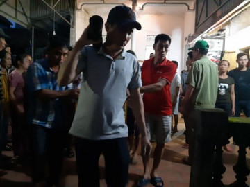 Bố nạn nhân sống sót trong vụ thảm sát ở Đan Phượng: “Nhung chưa biết con gái đã tử vong”