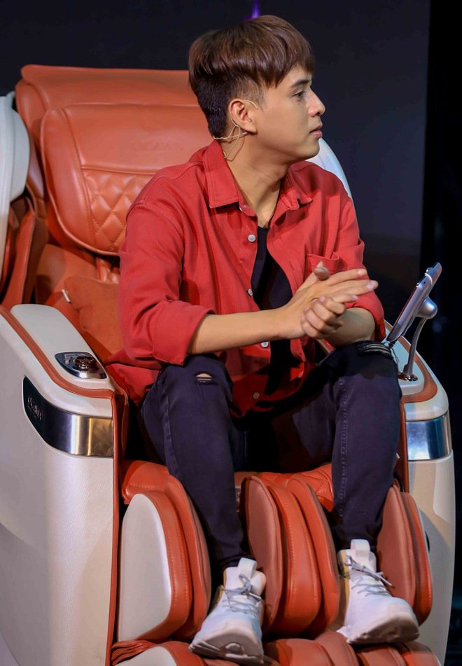 ho quang hieu: cu soc bi danh nhap vien va ly do me ruot suyt cho di lam bao ve - 6