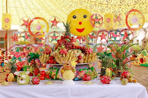 Mâm cỗ Trung thu đẹp ý nghĩa với cách bày và trang trí đơn giản  - 14