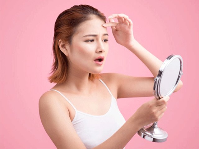 10 thói quen tai hại khiến bạn ngày càng già nua, mặt đầy nếp nhăn