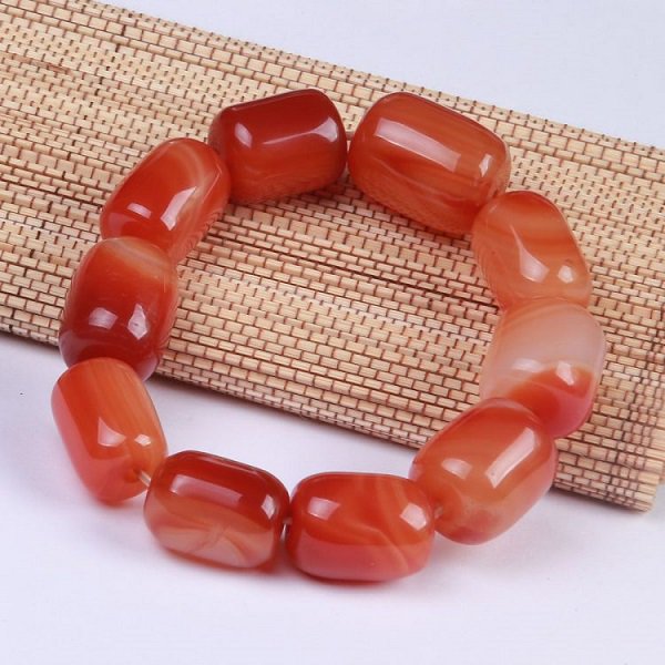 15 mẫu vòng tay phong thủy mệnh Thổ ai sinh năm 1977, 1991 nhất định phải xem ngay!  - số 8