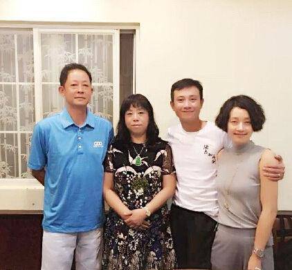 sinh xong 3 thang da lam viec thau dem, con dau cay mat truoc thuc an me chong de phan - 1