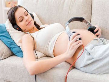 Nhạc dành cho bà bầu: Nghe đúng cách để con thông minh, phát triển tốt