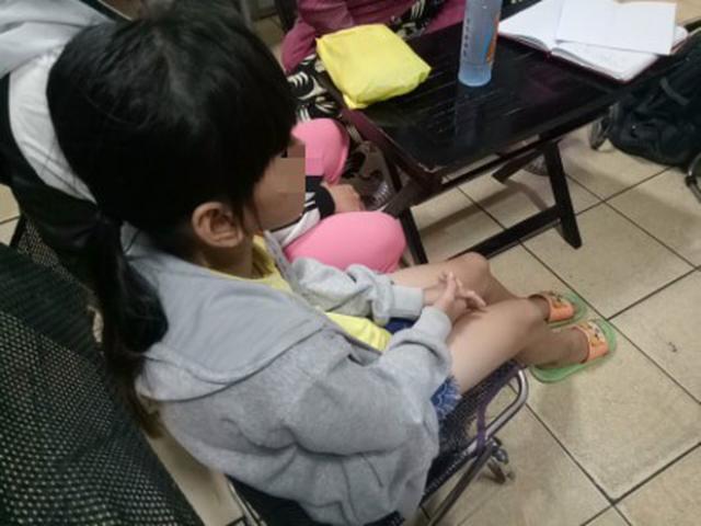 Điều tra vụ bé gái 10 tuổi nghi bị 4 thanh niên cùng dãy trọ hiếp dâm