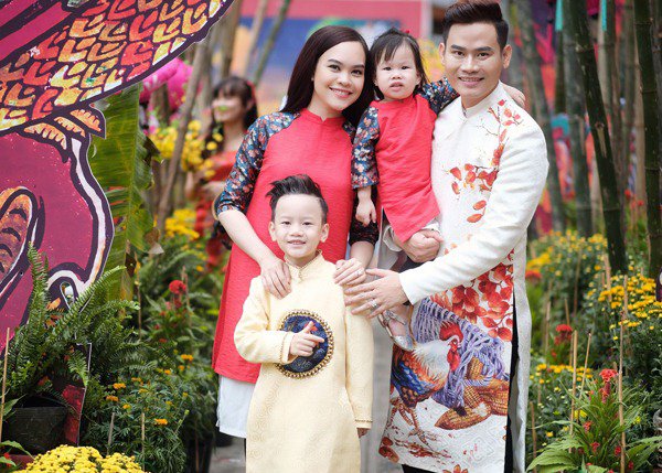 Cùng con chữa bệnh: Bố 5 con tiêu tốn 40 tỷ đồng, MC nổi tiếng khóc đến rạc người - 3