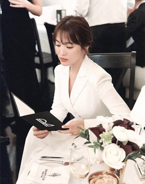 Chữa trị vết thương lòng hậu ly hôn Song Joong Ki, Song Hye Kyo U40 vẫn làm điều này - 2