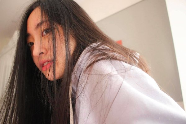 Khoe hình ảnh thường nhật chỉ để mặt mộc, Hoa hậu Lương Thùy Linh xinh hết phần thiên hạ - 4