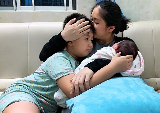 Lê Phương tâm sự amp;#34;mệt mỏiamp;#34; vì con trai riêng, Trương Quỳnh Anh, MC Cát Tường rơi nước mắt - 1