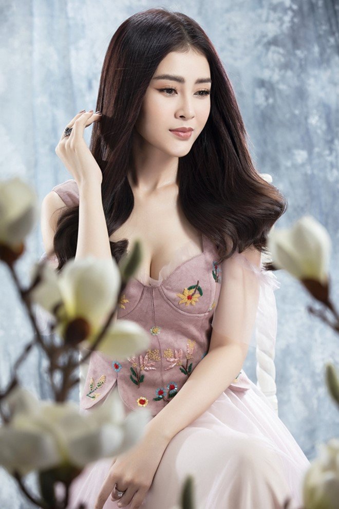 Á hậu Lý Kim Thảo khoe vẻ đẹp mạnh mẽ, quyết đoán và đầy tham vọng ở tuổi 24 - 4