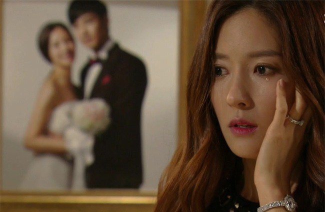 Bố mẹ qua chơi bị đuổi như tà, tôi nhẫn nhịn 10 năm không cưới và cái kết hả hê - 2