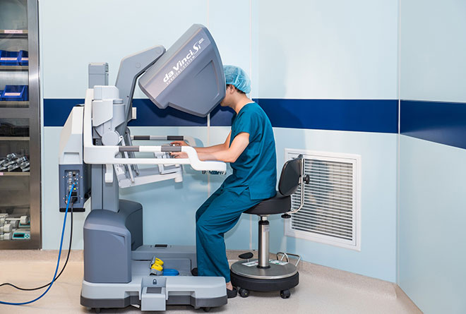 Cận cảnh Robot phẫu thuật hiện đại có mặt tại Việt Nam - 3