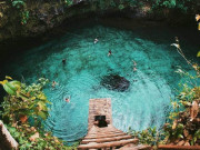 Xem ăn chơi - Hồ bơi tự nhiên đẹp nhất thế giới khiến dân du lịch "chao đảo": đến 1 lần mê cả đời!