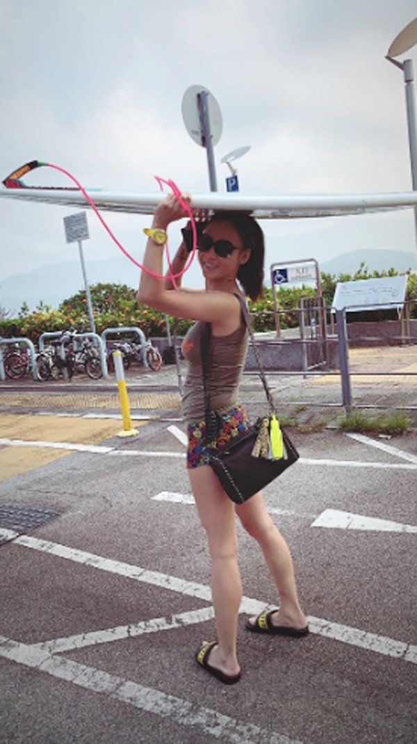 Ngôi sao 24/7: Vương Phi dính tin có bầu với Đình Phong, đây là phản ứng của Trương Bá Chi - 1