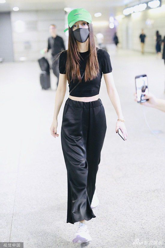 Ngôi sao 24/7: Vương Phi dính tin có bầu với Đình Phong, đây là phản ứng của Trương Bá Chi - 6