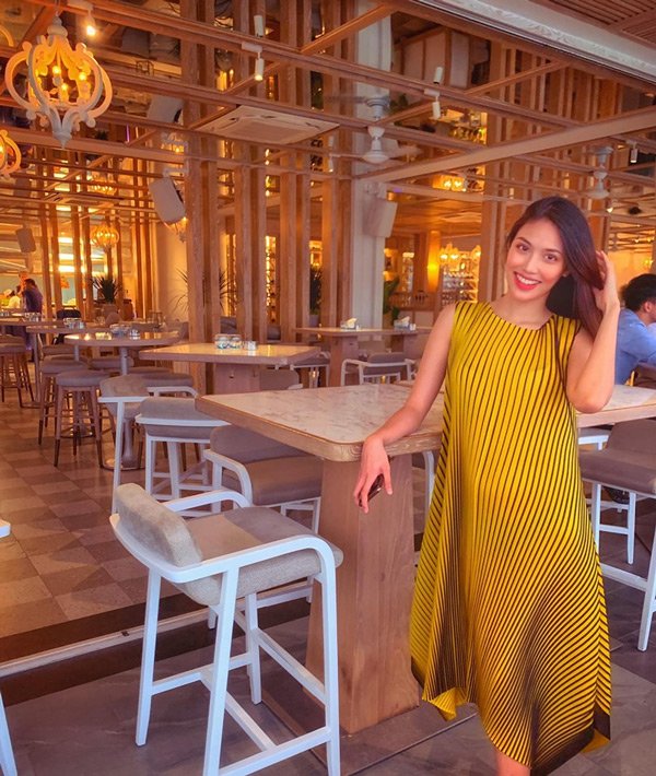 Mang cả núi đồ đi du lịch, Lan Khuê đích thị là bà bầu sành điệu nhất Vbiz - 5