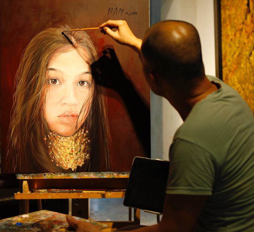 “Toát mồ hôi” khi nghe họa sĩ kể những bí mật trong phòng vẽ tranh cùng mẫu nude - 2