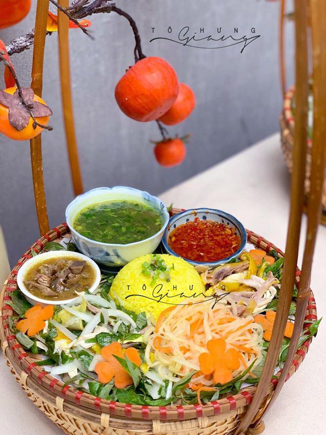 Mẹ đảm nổi tiếng gợi ý cách làm cơm gà kiểu Hội An siêu ngon cho cuối tuần - 2