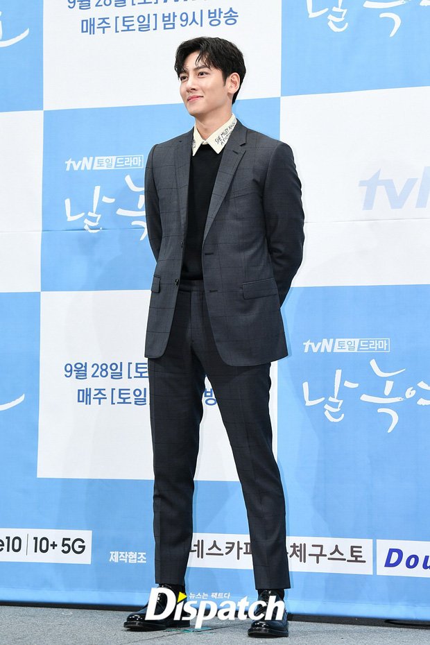 Ngôi sao 24/7: Ly hôn Song Hye Kyo được 3 tháng, cuộc sống của Song Joong Ki giờ ra sao? - 9