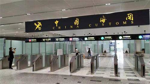 Bên trong siêu sân bay của Trung Quốc được xây từ 1,6 triệu m3 bê tông, 52.000 tấn thép - 6