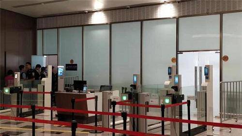 Bên trong siêu sân bay của Trung Quốc được xây từ 1,6 triệu m3 bê tông, 52.000 tấn thép - 7