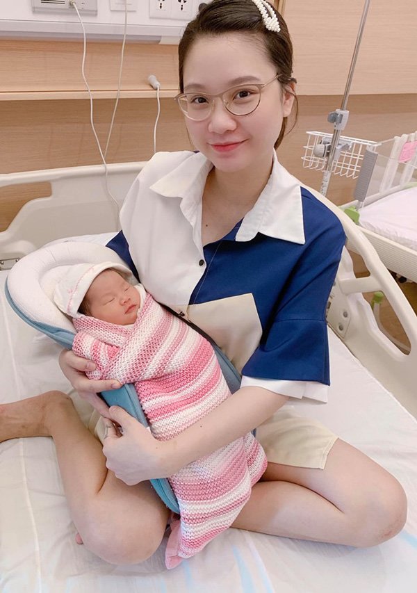 hotmom ke chuyen di de "cuc lay", tu don dep "vung nhay cam" den ly do con khong chiu bu - 1